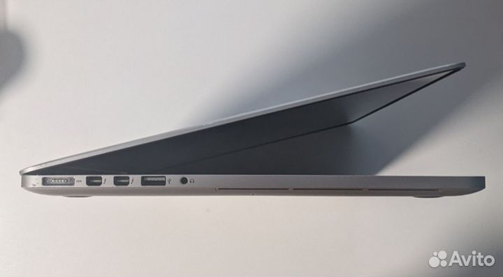 Apple Macbook Pro 15 2015 i7 512gb 16Gb Radeon
