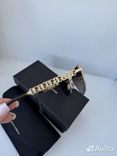 Солнцезащитные очки dolce gabbana