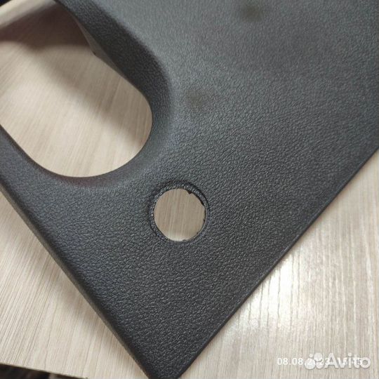 Крышка блока предохранителей