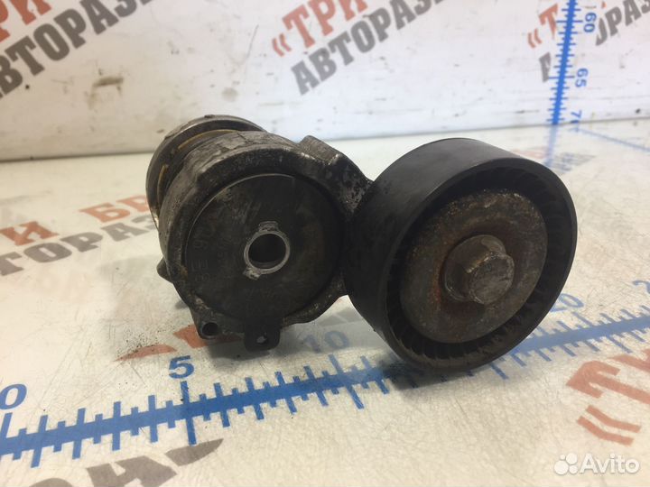 Фольксваген Поло Натяжитель ремня обводного