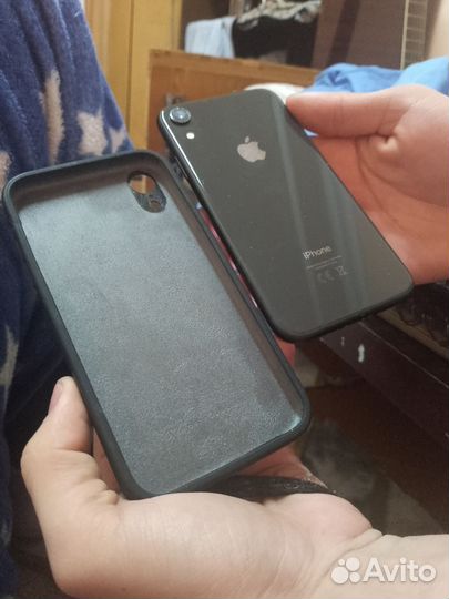 iPhone Xr, 64 ГБ