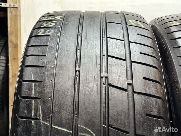 Pirelli P Zero 295/30 R20 и 265/35 R20