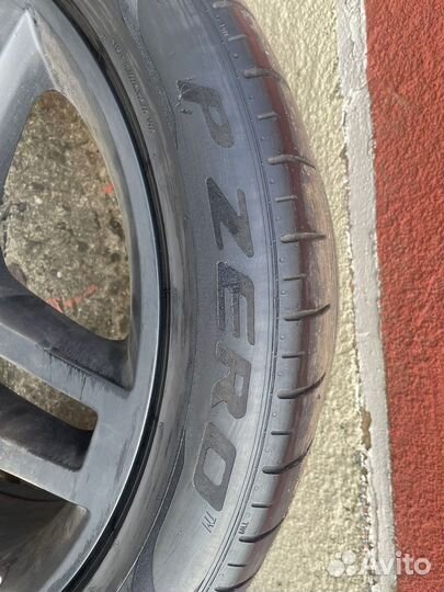 Pirelli P Zero 295/40 R21