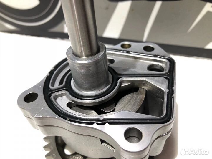 Масляный насос Suzuki GSX 1300 R Hayabusa Gen1