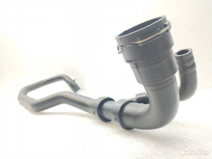 Патрубок системы охлаждения Volvo S80 2 поколение