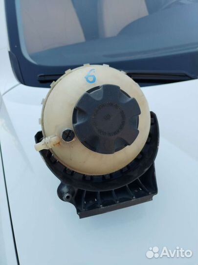 Расширительный бачок BMW 1 series (серии )