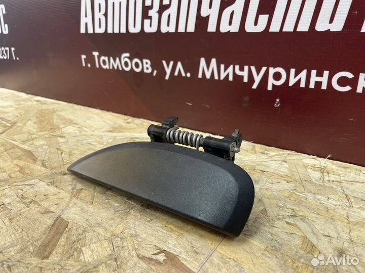 Ручка двери внешняя левая Renault Logan