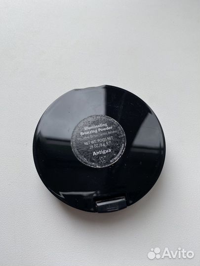 Пудра перламутровая illuminating bronzing powder