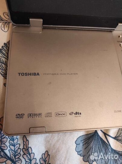 Портативный dvd плеер Toshiba