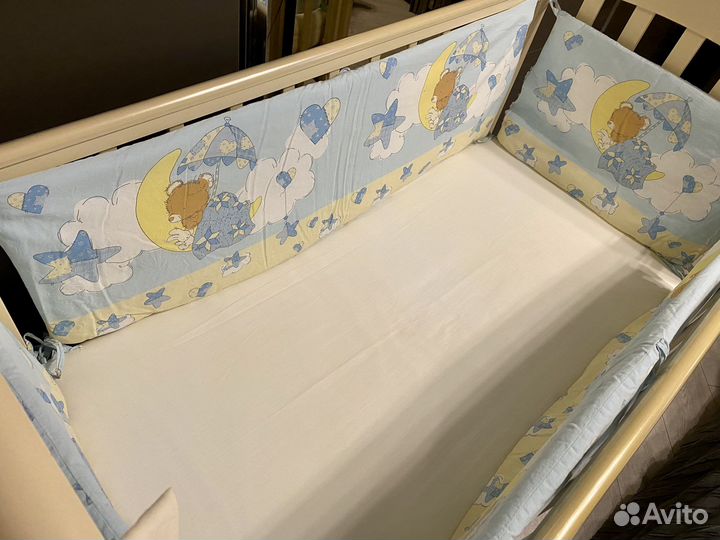 Мягкие бортики для детской кроватки