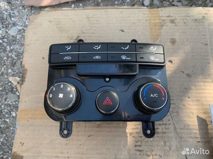 Блок управления отопителем Hyundai I30 хетчбэк