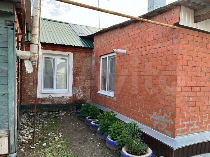 Дом 31,7 м² на участке 4 сот.