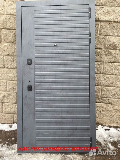 Толстая дверь металлическая доставка в подарок