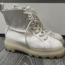 Ботинки демисезонные 40