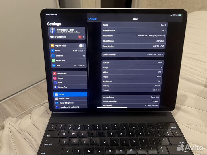 iPad Pro (12,9 дюйма) (6-е поколение) с Data