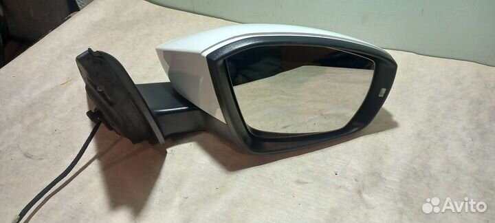 Зеркало правое заднего вида Skoda OctaviaA7