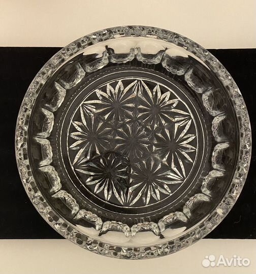 Ваза хрустальная