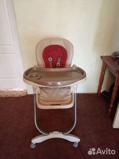 Стул для кормления