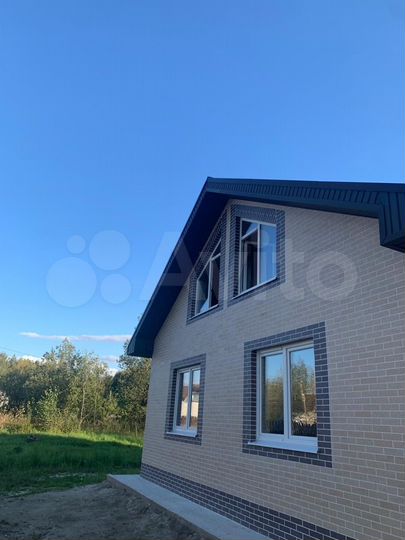 Коттедж 150 м² на участке 7 сот.