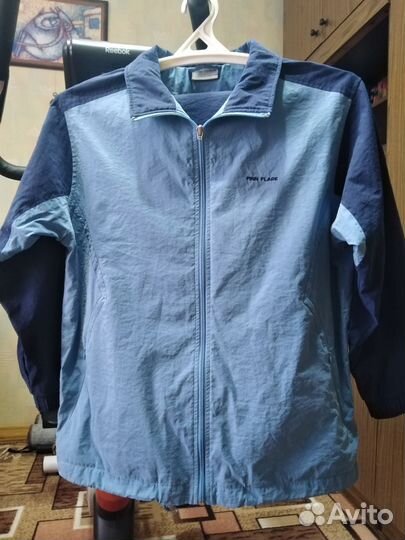 Спортивный костюм женский