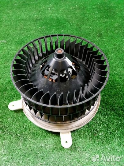 Мотор печки Mercedes-Benz E240 W210 / S210 112.914
