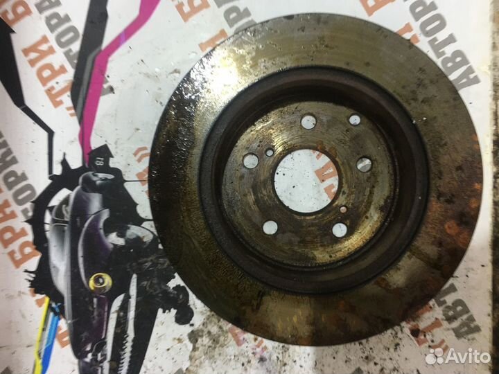 Тойота Рав 4 Тормозной диск задний