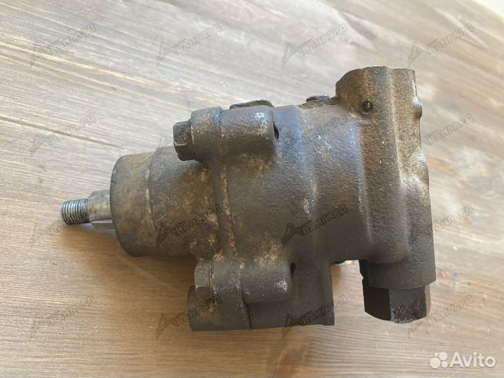 Насос гур Toyota Chaser X80 1988-1992