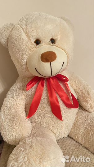 Плюшевый медведь