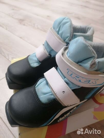 Лыжные ботинки