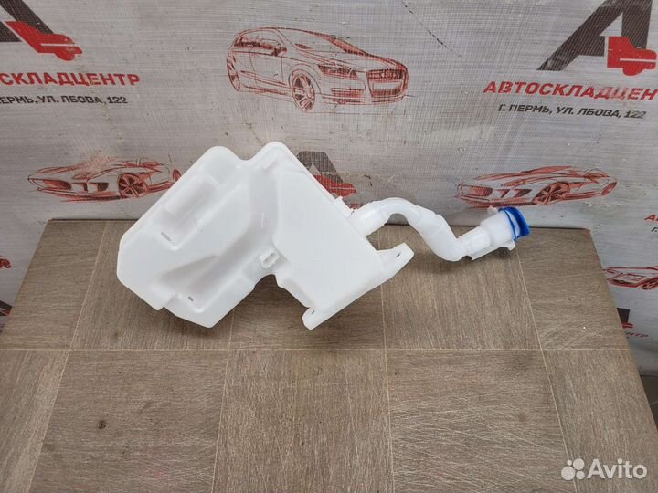 Бачок омывателя Skoda Octavia A7 5E (2012-2023)