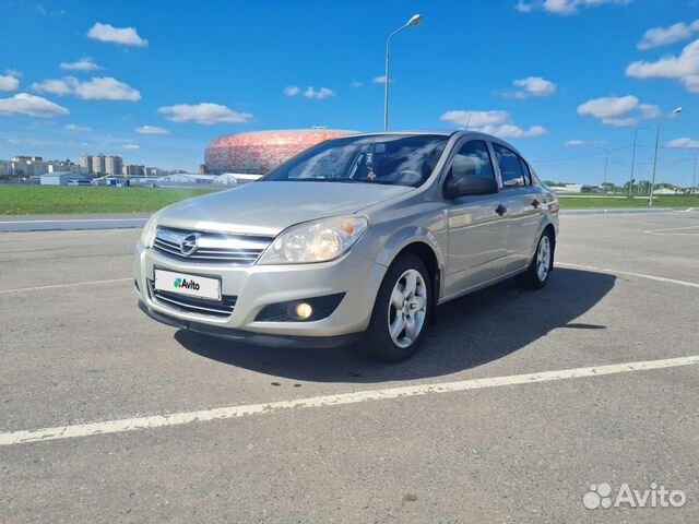 Opel Astra 1.6 МТ, 2009, 161 000 км