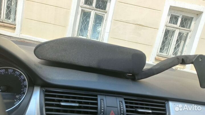 Подлокотник для volkswagen polo