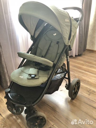 Прогулочная коляска Joie litetrax
