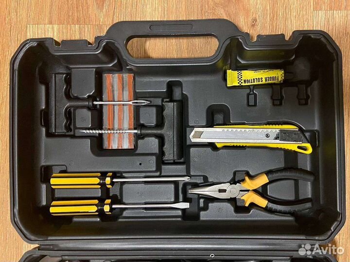 Компрессор автомобильный двух-поршневой