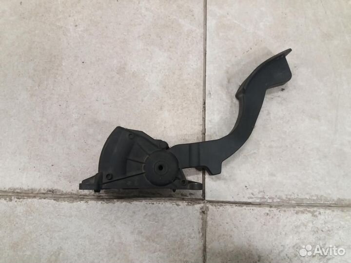 Педаль газа Ford Focus 2 CB4 2005-2008