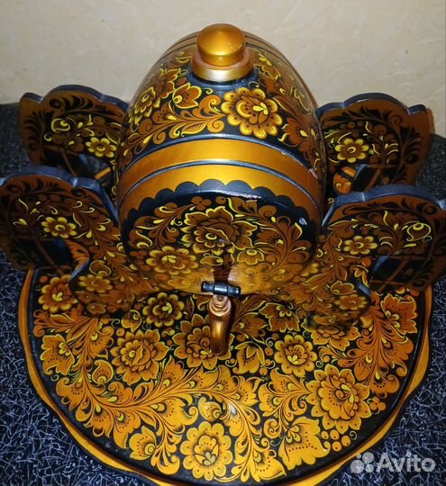 Хохлома, пивной бочонок