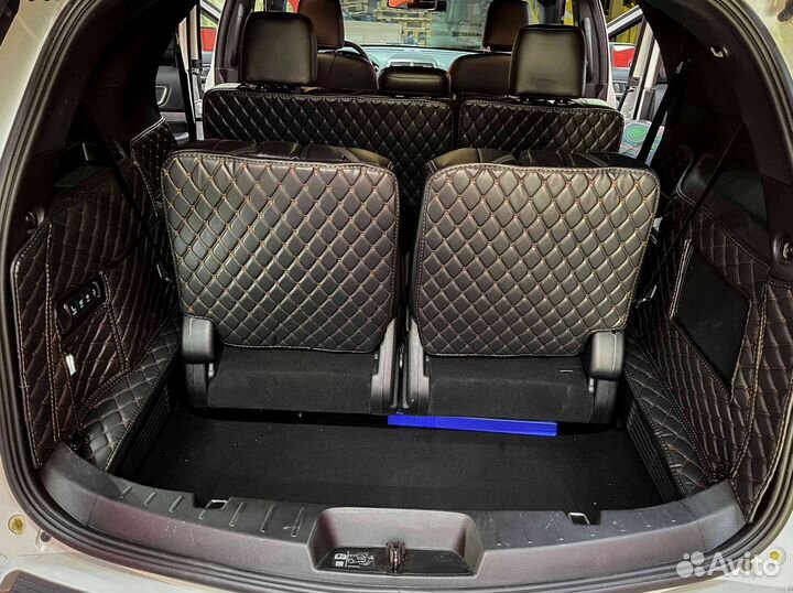 Автоковрики для Ford Explorer