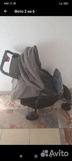 Детская прогулочная коляска