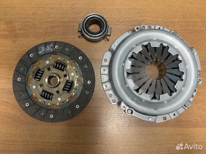 Комплект сцепления МКПП Toyota Corolla 150 Avensis