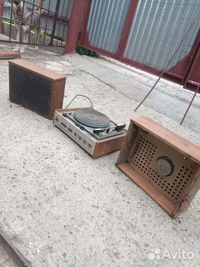 Проигрыватель винила