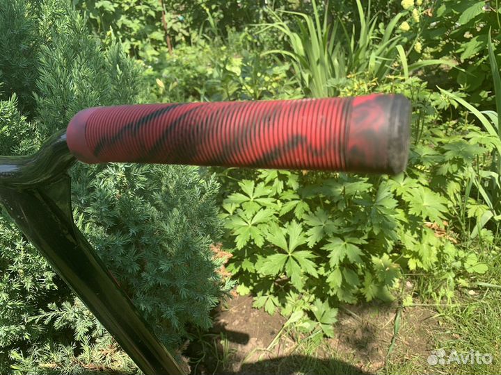 Трюковой самокат KMS scream