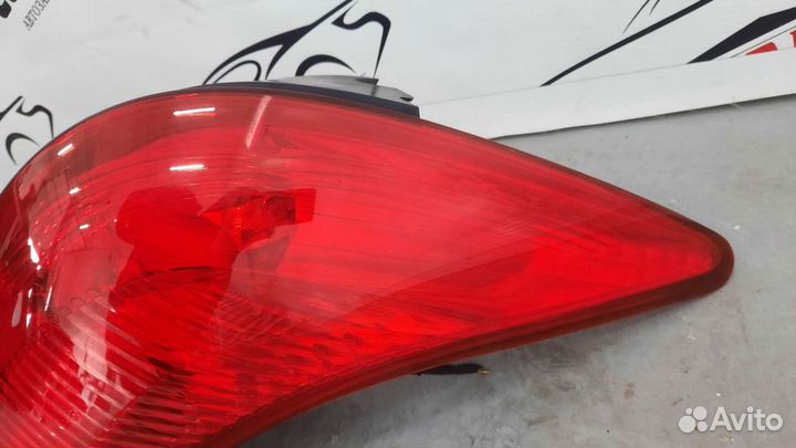 Задний правый стор Peugeot 308 универсал