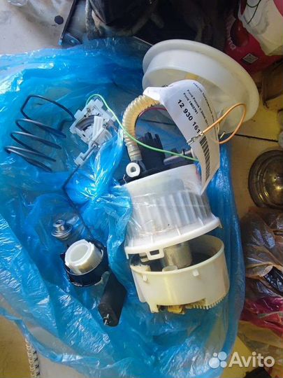 Топливный насос (на запчасти) Ford focus 2 1602781