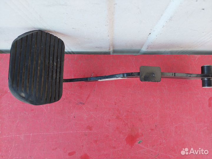 Педаль тормоза Citroen C4