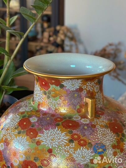 Роскошная ваза Кутани, мастер Сейсё, Япония