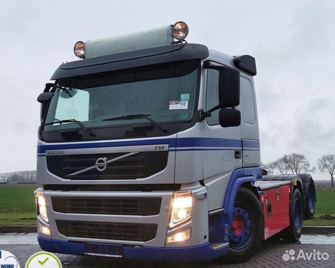 В разборке грузовик Volvo,FM 2008-2013