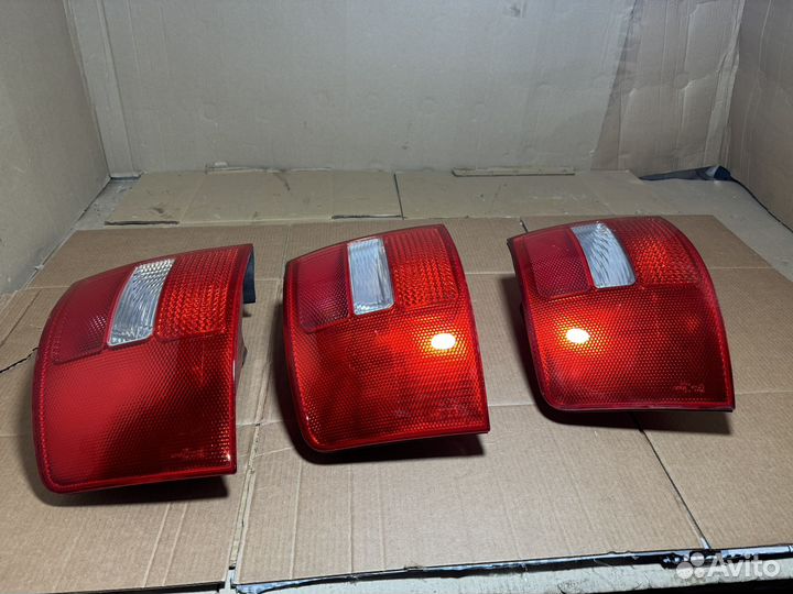 Фонарь задний левый Audi A6 C5 универсал