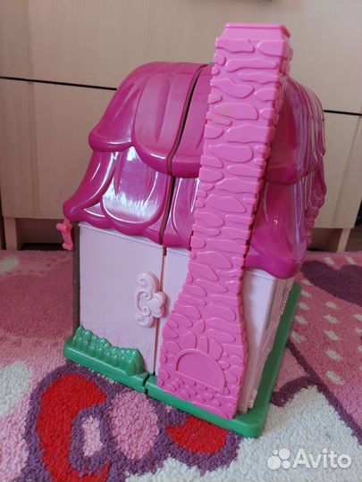 Домик кукольный