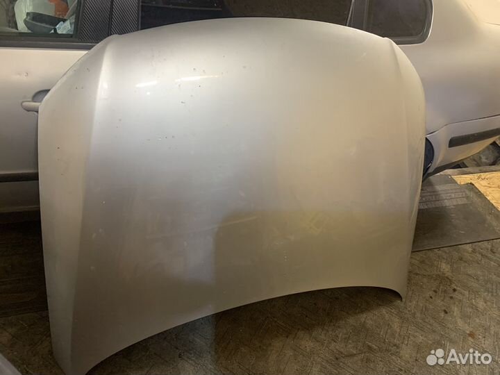 Капот passat б6