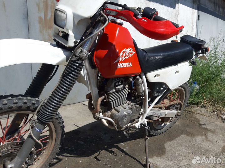 Honda XLR 250